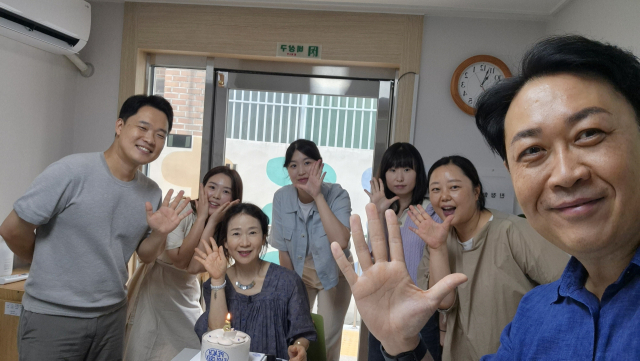 대구광역시청소년자립지원관에 근무중인 선생님들. 이들은 말한다. 