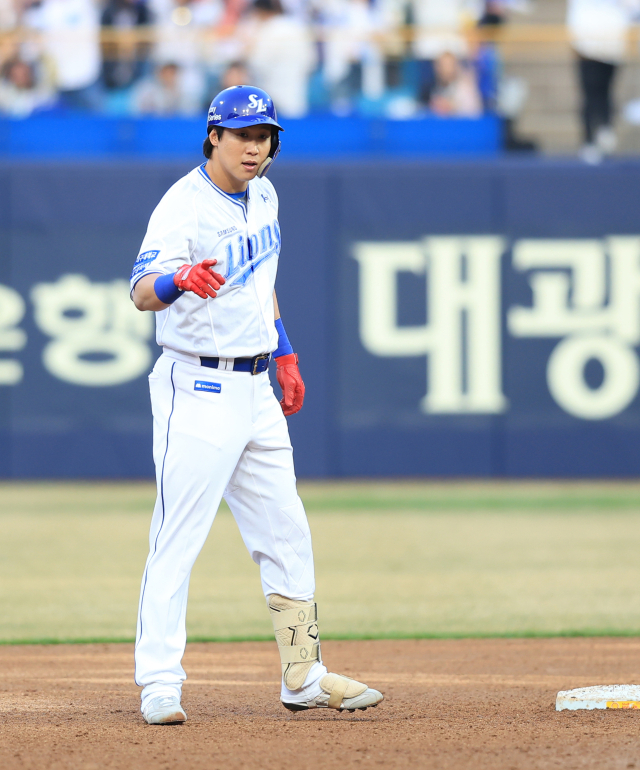 삼성 라이온즈에서 뛰던 시절의 김동엽. 삼성 제공