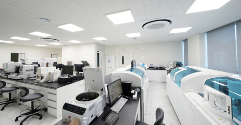 W병원, 우수검사실 신임 인증 8년 연속 획득…