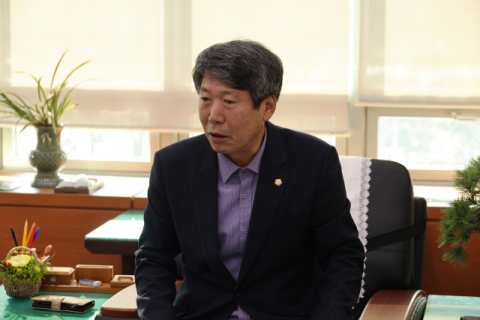 [의정외전]금동윤 봉화군의회 부의장, 