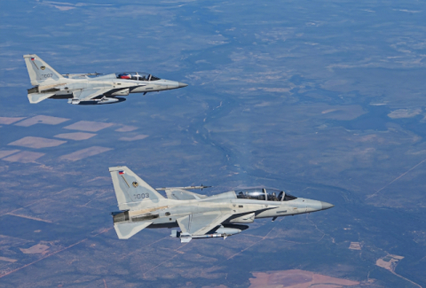 공군기지 촬영·감청 시도한 중국인 10대들…첫 재판서 
