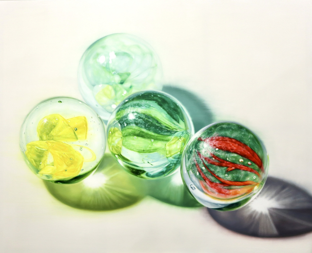 류채은, Fragments of Transparency, 2025, oil on canvas, 130.3 x 162.2cm