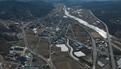 [군위, 대구 편입 2년 6개월] 대구시-군위군 엇박자 나는 통합 '명암'