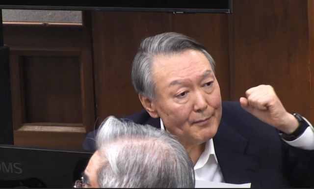 12·3 비상계엄 관련 내란 우두머리 혐의로 기소된 윤석열 전 대통령이 지난 13일 서울 서초구 서울중앙지방법원 417호 형사대법정에서 열린 내란 우두머리 혐의 결심공판에서 최후진술하고 있다. 연합뉴스