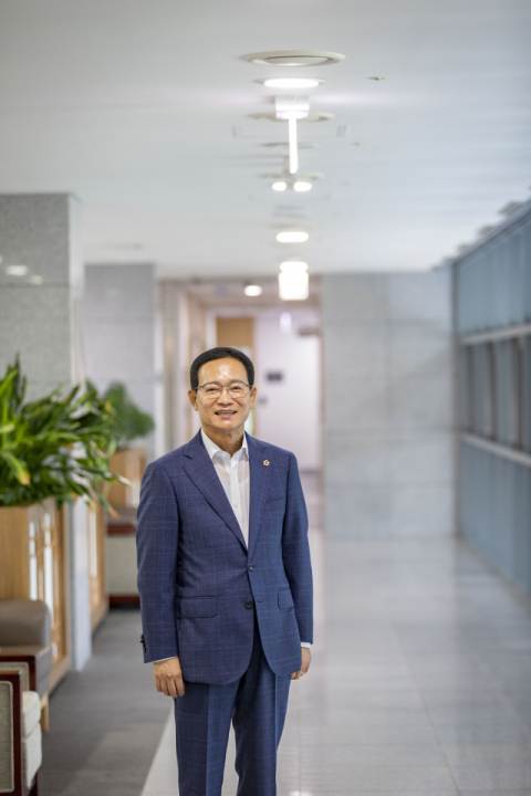 [츨마합니다] 김수문 전 도의원, 3선 도전 선언