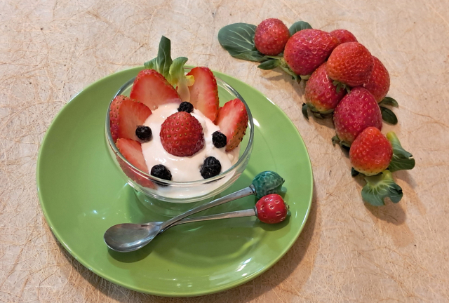 [이야기로 만나는 약선(藥膳)] 빨강과 性, 딸기