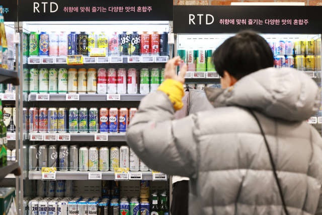 하이볼 주세 30% 한시 감면…청년 소비 겨냥한 세제 완화 본격화[세법 후속]