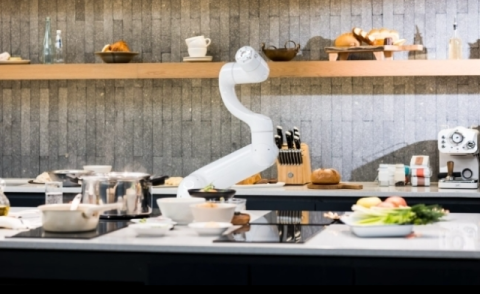 시장 성장·실적 개선 기대감에 로봇株 '불기둥'…두산로보틱스 20%대↑