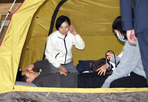 장동혁 단식중 '의사 대신 간호사'…野 