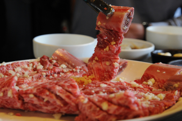 [이춘호의 미각기행] 갈비 이야기　