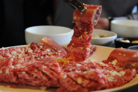 [이춘호의 미각기행] 갈비 이야기　