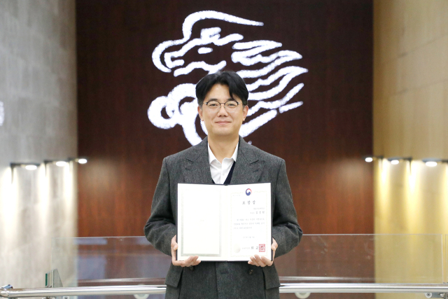 직업교육혁신 이끌어… 영남이공대 김창환 센터장, 교육부 장관상 수상