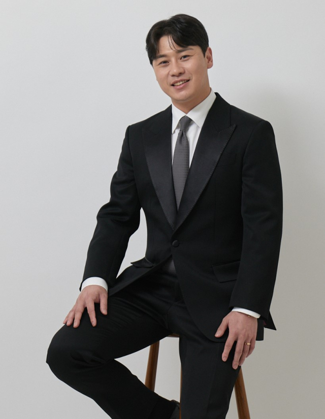 장민석 한국중장비시스템 대표는 우리 제조업의 경쟁력을 높이는 로봇 시스템을 개발하겠다고 밝혔다. 한국중장비시스템 제공