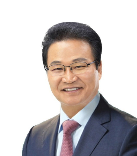 김형일 전 달서구청 부구청장▶김형일(57) 전 달서구청 부구청장1997년 지방고시대구시 경제산업, 도시건설, 기획행정, 재난안전 등 주요 분야.동구 부구청장달서구 부구청장도시철도건설본부장능인고 고려대 행정학과