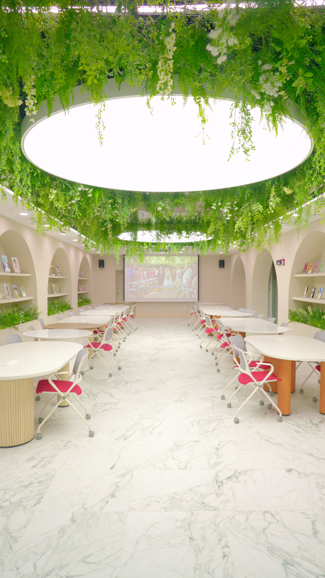 경북 구미역사 상업동 1·2층에 마련된 구미영스퀘어 내 이벤트홀. 구미시 제공