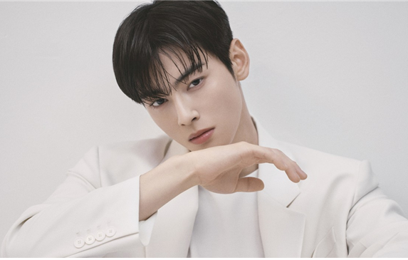 가수 겸 배우 차은우. 대한적십자사 제공