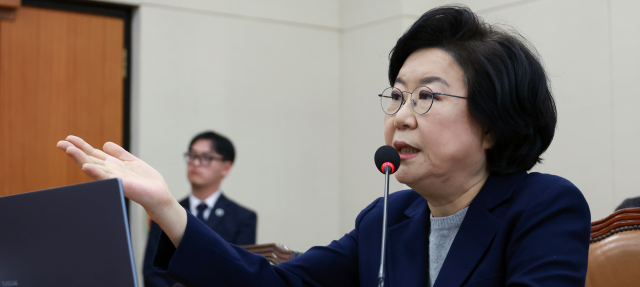 이혜훈 이삿짐센터 계약서 보니…용산 아파트도 위장전입?