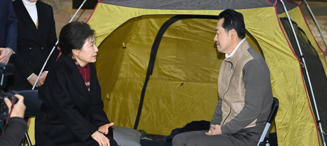 박근혜 등판에 장동혁 단식 중단…보수 통합 국면 맞나