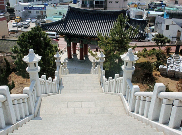 부산 해운정사 전경. [사진=김동식 기자]