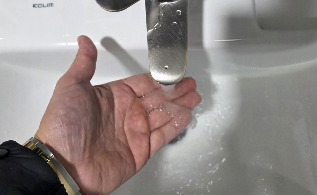 영하권 추위 속…경북 공공기관 '온수 실종' 근무자 민원