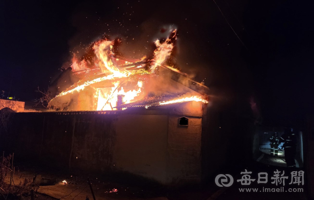 경주 인완동 단독주택 화재…1명 사망