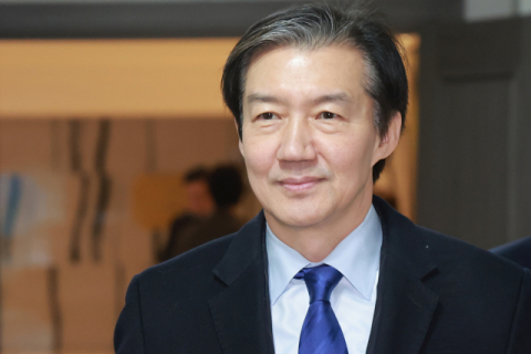 조국혁신당, 합당 협의 전권 조국에…민주당 측 '흡수합당론'엔 