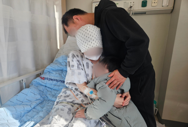 [이웃사랑] 암 투병 아내, 장애 있는 두 딸…가장의 통곡