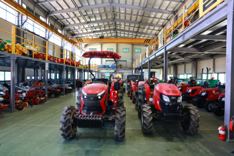 울진군 농기계 임대 늘려 농업인 부담 던다