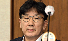 권성동 '통일교 1억원 수수' 혐의 1심 징역 2년 선고