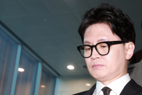 '당원 게시판 사태' 韓 결국 제명… 정치생명 최대위기 봉착