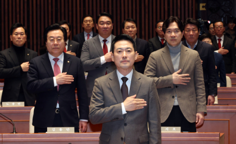 진짜 시험대 오른 장동혁…정통 보수 인사 연대 '슈퍼 빅텐트' 펼쳐라