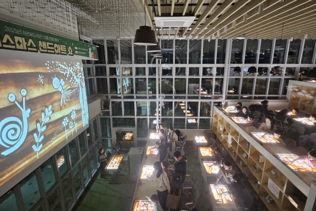 서변숲도서관 12월 연말 행사 운영 모습. 행복북구문화재단