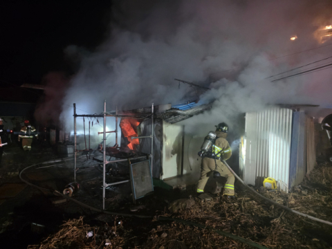경북 의성군 단독주택서 화재…중국 국적 60대 1명 심정지 상태로 발견돼
