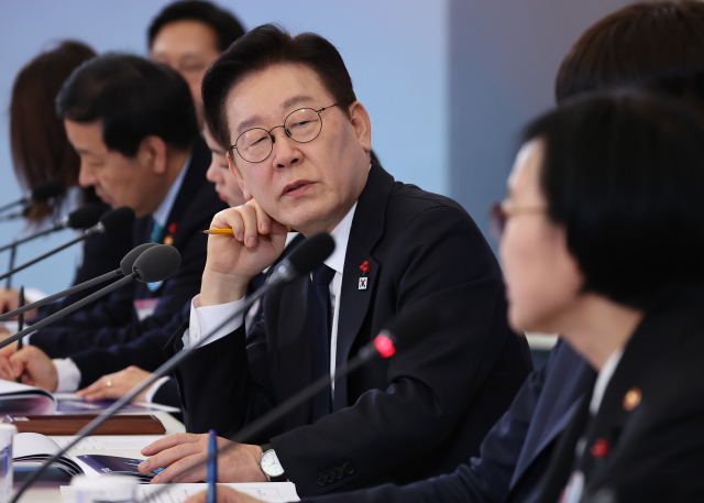 이재명 대통령이 30일 청와대에서 열린 국가창업시대 전략회의 