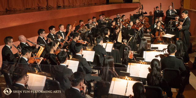 션윈예술단(Shen Yun Performing Arts) 공연 모습. 션윈예술단