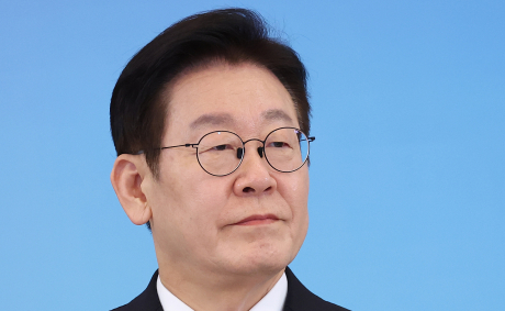 李대통령, 검찰 공개 칭찬?…