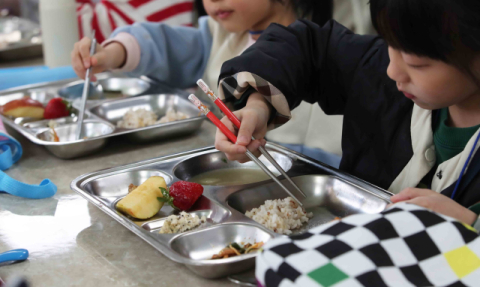 [데이터로 보는 세상] 대구 학교급식 후식의 '당 경고'