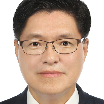 [기고-박상현] 레졸루트 책상 위 편지와 두 주먹