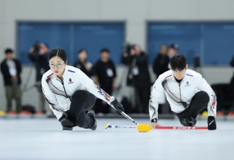 한국, 동계 올림픽 금 3개 전망 나와…컬링 믹스더블 김선영-정영석 첫 출격