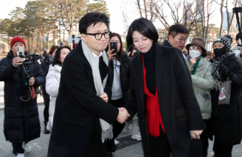 '친한' 배현진 윤리위 제소…정성국도 제소 논의