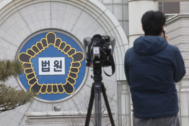 [속보] 서울고법 형사1·12부 내란전담재판부 지정…무작위 추첨