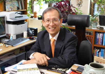 서울대 명예교수 