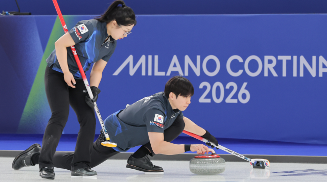 컬링 믹스더블 김선영-정영석 '금메달 사냥' 첫 출격