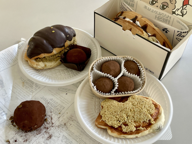 귀성하지 않고 홀로 시간을 보내고 있는 1인 가구 여성의 모습. 본문 기사와 관련 없음. 매일신문 DB.