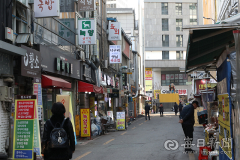 [두나의 두발 산책] 포성 속에서도 울린 노래와 문학… 향촌동이 품은 전쟁 속 문화사