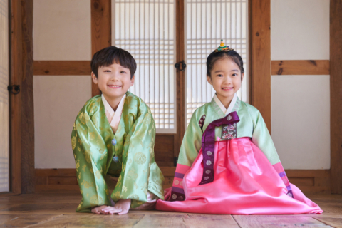 [커버스토리] 풍경 달라져도 명절은 계속된다