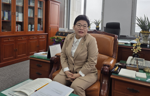 [인터뷰]임이자 국회 재경위원장 