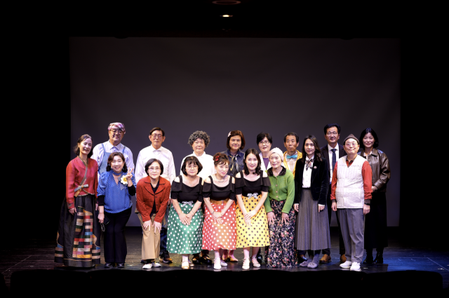 지난해 행복연극교실 5기 연극단원 단체사진. 행복북구문화재단 제공