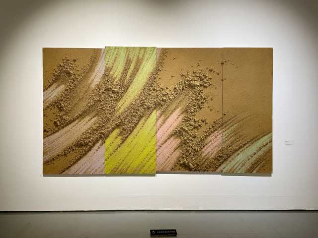 포항시립미술관에서 열리고 있는 김창영 개인전 전경. 이연정 기자