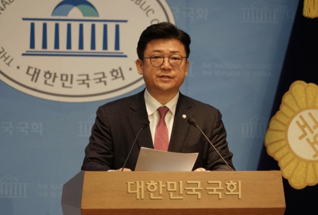 野 강명구, '李대통령 재판 속개' 릴레이 회견 첫 주자 등판